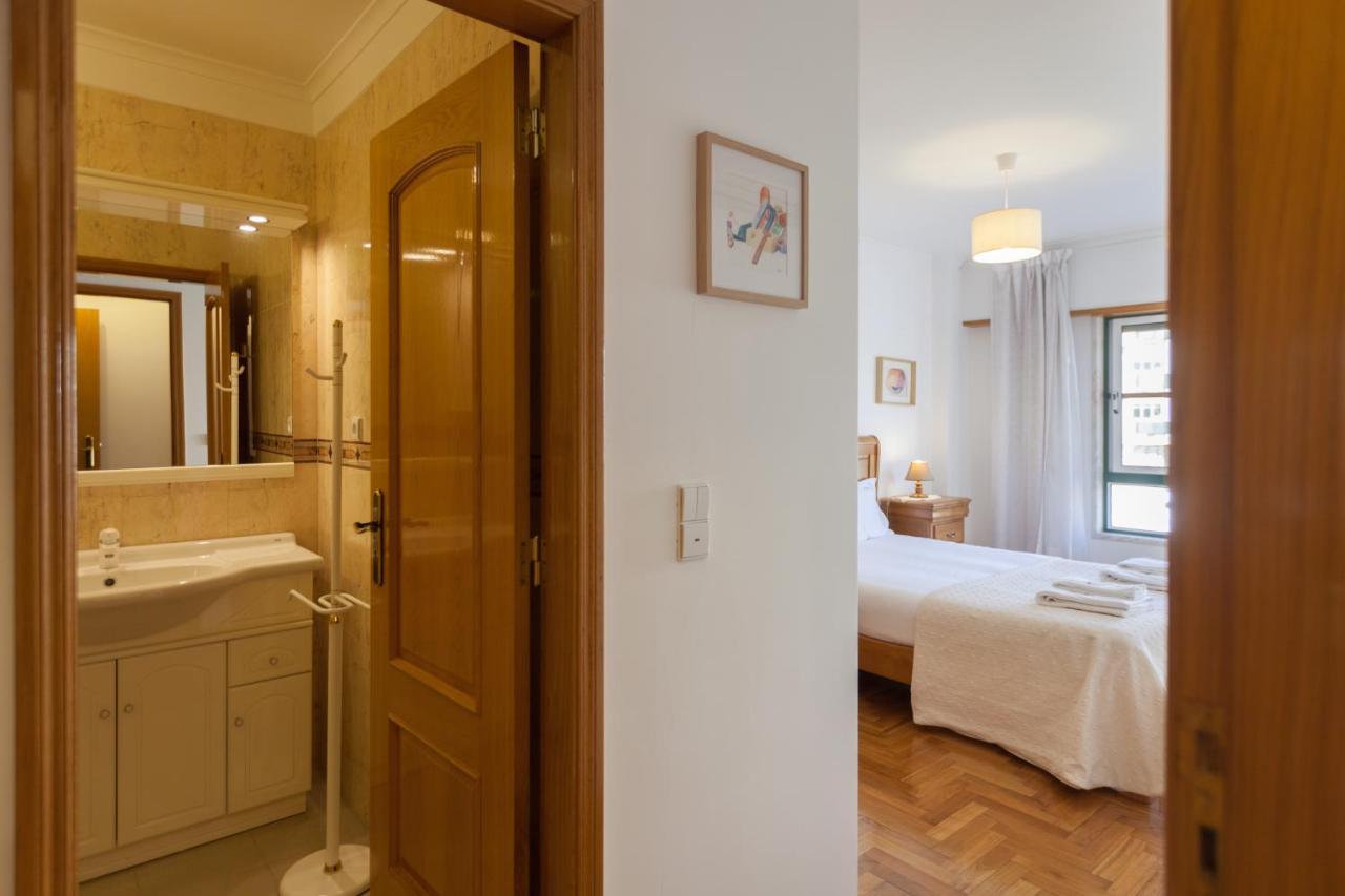 Flh Parede Family Flat With Balcony 外观 照片
